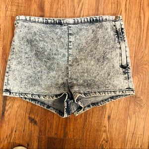 Forever 21- Stone washed- High waisted-sz 30